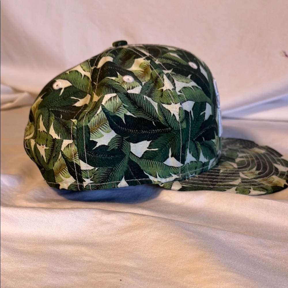 New Era Transworld Surf Green Leaf Surf Cap - Picture 3 of 6
